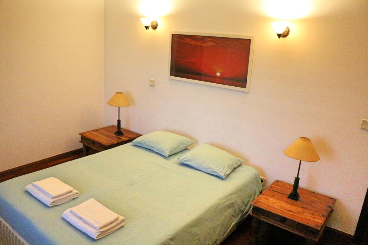 Manawa Camp Bed & Breakfast Costa de Caparica Exterior foto