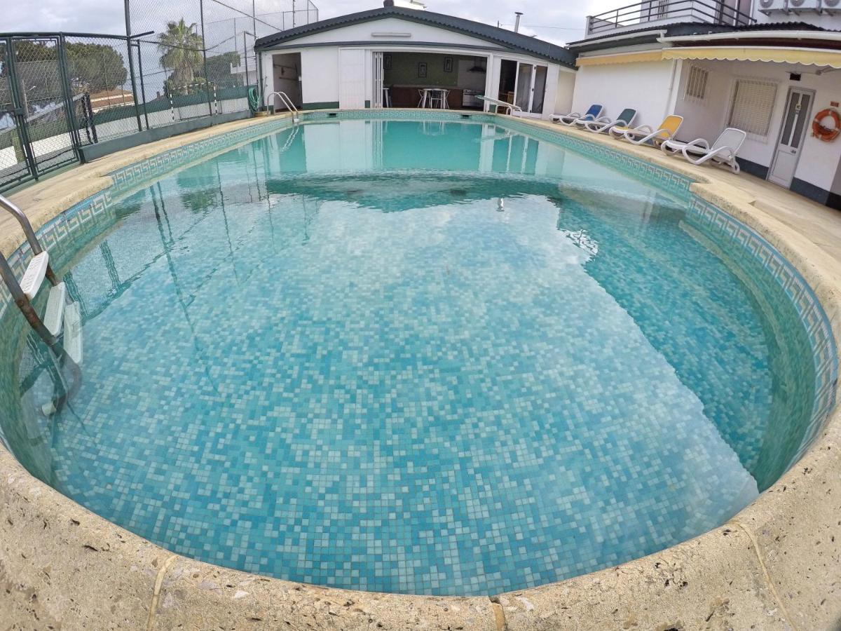 Manawa Camp Bed & Breakfast Costa de Caparica Exterior foto